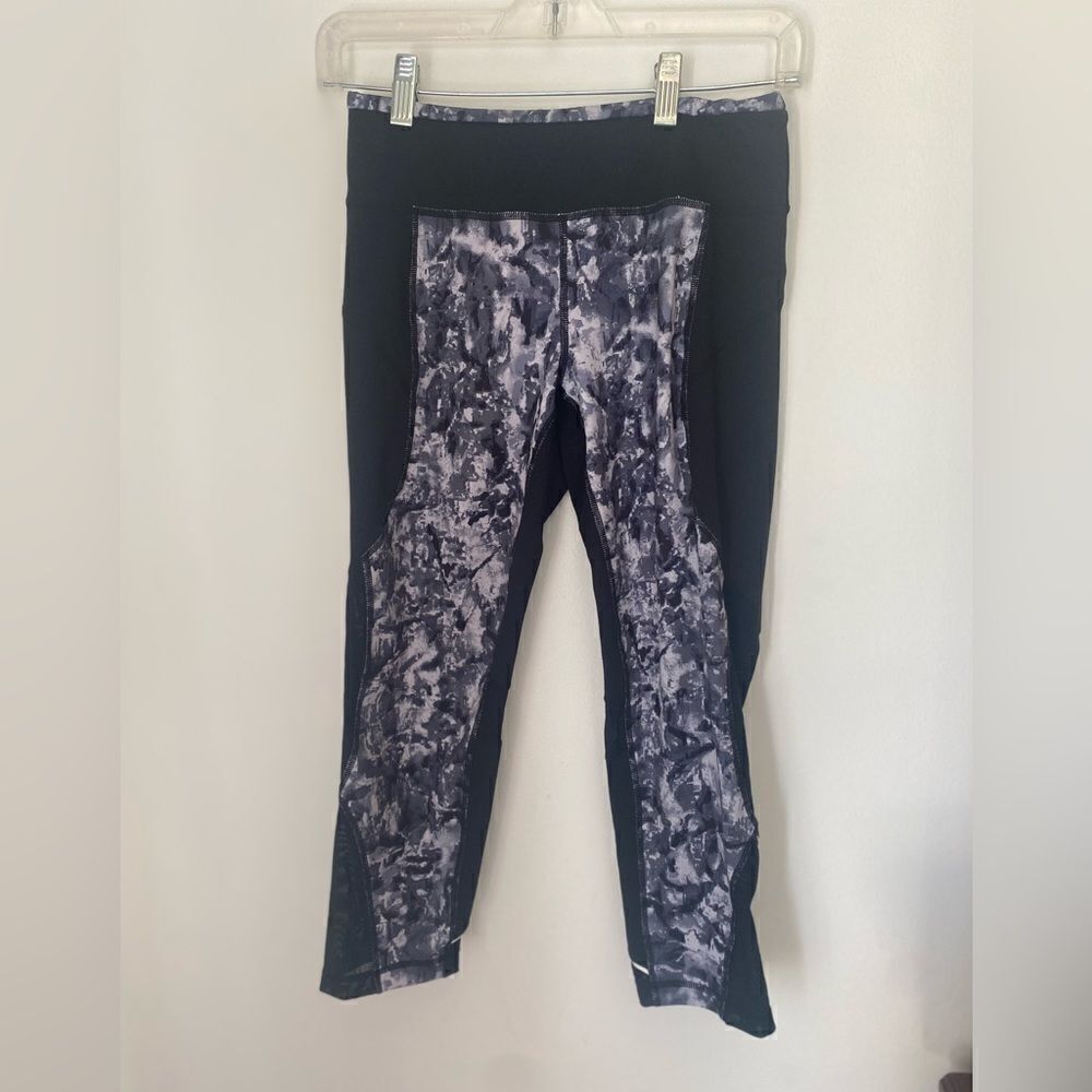 Zella black and grey crops legging size S